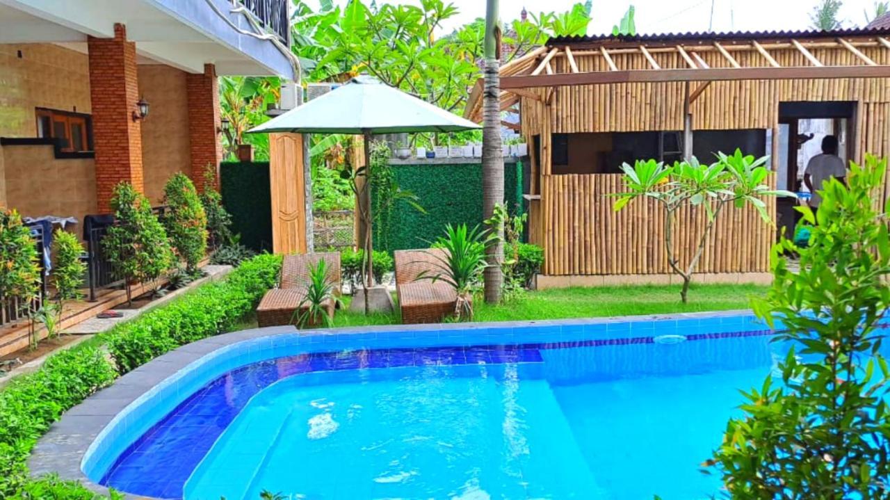 Wahyuga Sari Guest House Nita Salon & Spa Lembongan Esterno foto